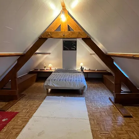 Les Quatre-vingt Prázdninový dům *